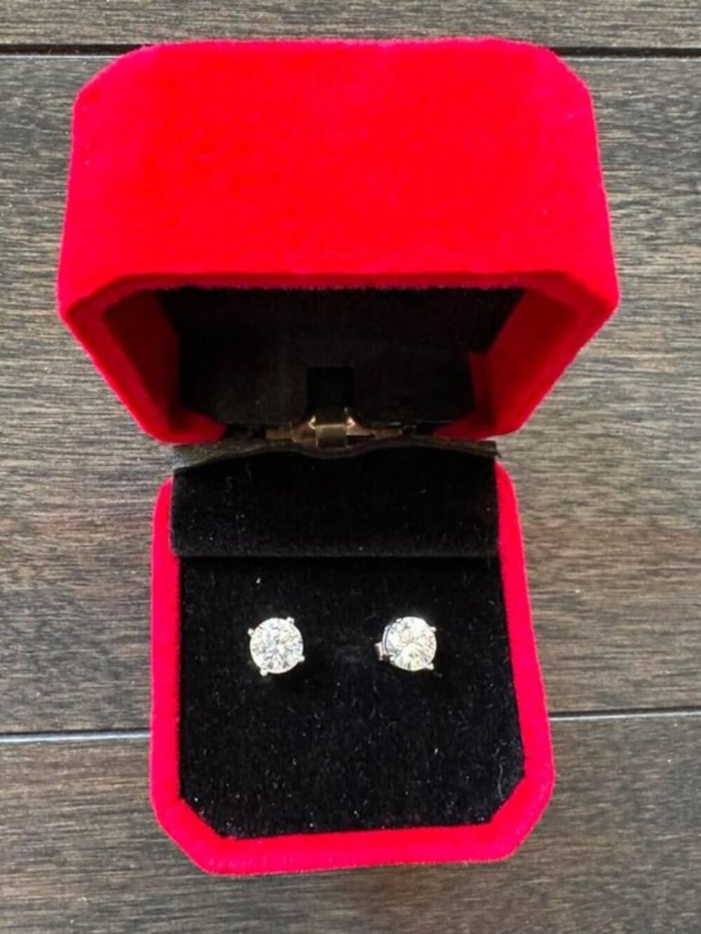 Moissanite 1 Carat Stud Earrings